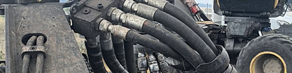 3 Ways to Reduce Hydraulic Hose Contamination Onsite